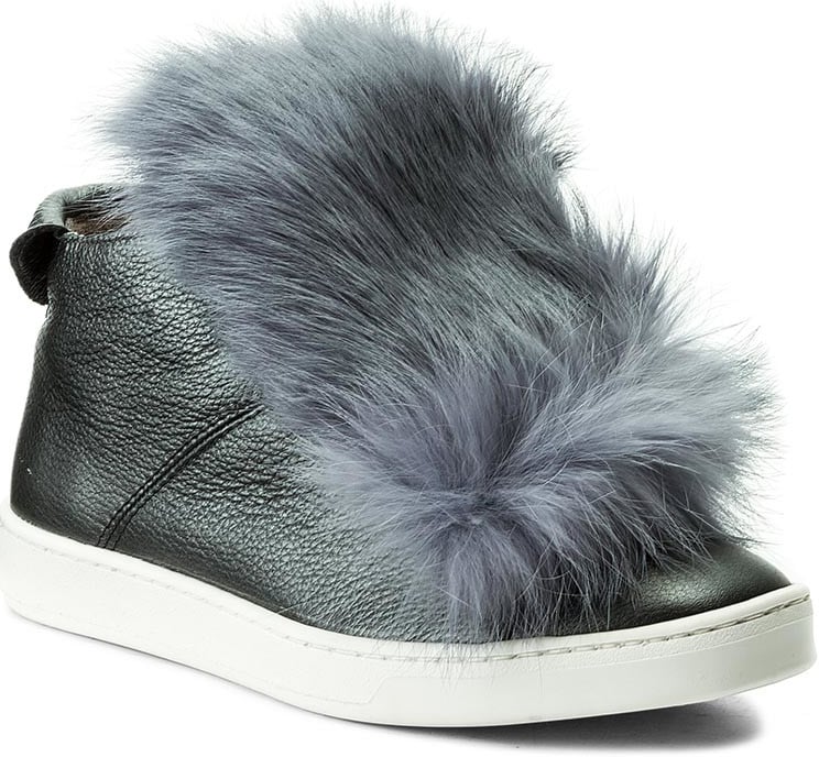 ženy - malé černé šaty