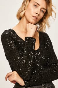 oblečení s flitry, svetřík